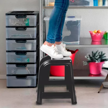 Taburete plástico gris oscuro resistente 150 kg para hogar