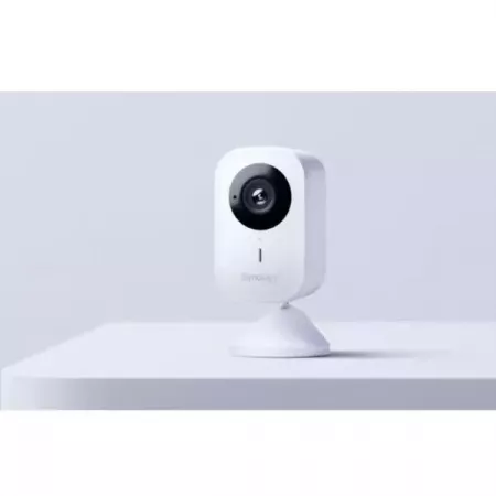 Cámara Synology 4MP 30FPS para Seguridad en Casa Cámara Synology 4MP 30FPS para Seguridad en Casa