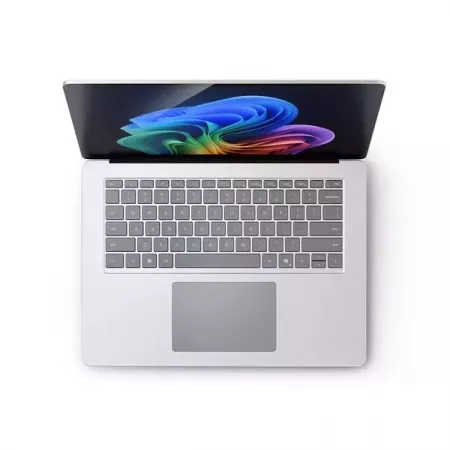Portátil Microsoft Sophisticated Copilot 13" Platino - 16GB RAM Portátil Microsoft Sophisticated Copilot 13" Platino - 16GB RAM