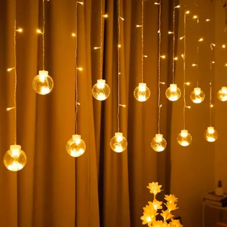 Cortina LED 138 luces cálidas con mando para fiestas y bodas