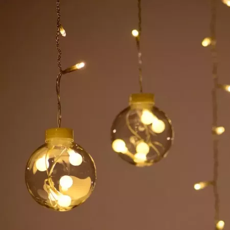 Cortina LED 138 luces cálidas con mando para fiestas y bodas