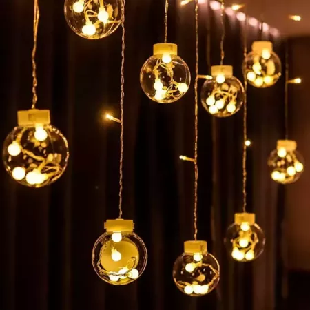 Cortina LED 10 bolas 138 luces blancas regulable para fiestas